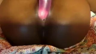 Amateur Ebony Babe Has Both Her Pussy And Ass Tunnel Filled