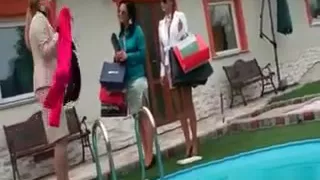 Lesbo trio gets wet at a pool sexparty