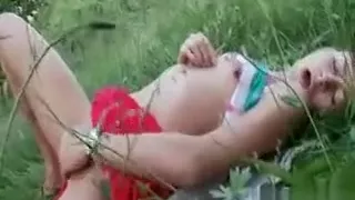 Outdoor pussy masturbation with hot Natasha