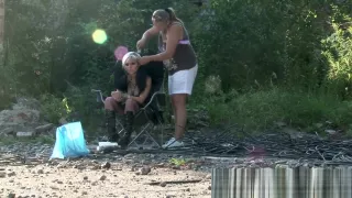 She looks cute while preparing for the shooting