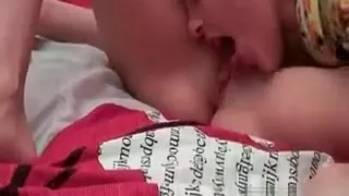 Sasha gifting her lesbo girlfriend with a pussy lick