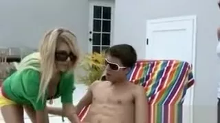 Brandi Belle teen pornstar group fun