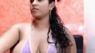 Chubby Girl Teasing Her Tits