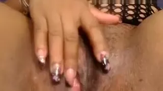 BBW Rubbing Her Pussy Close Up