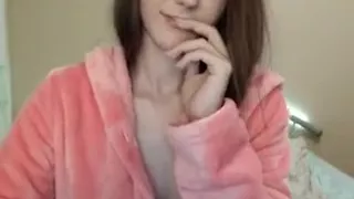 Amateur australian babe solo play