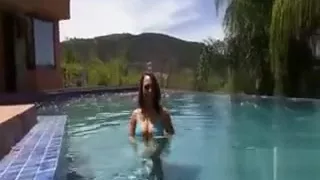 Kinky college threesome