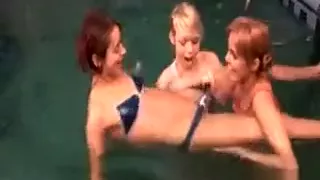 Natasha and her GFs having lesbian fun in the pool