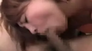 Bikini babe gets talked into giving a lucky dude a great bl