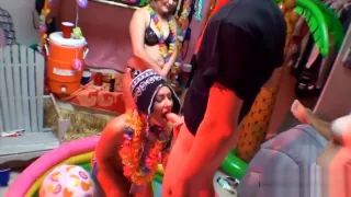 College teen chicks having a dorm groupsex party with boys