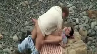 Kinky amateur couple having hardcore sex on the beach
