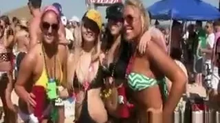 Girls Party Hard At Spring Break Bash