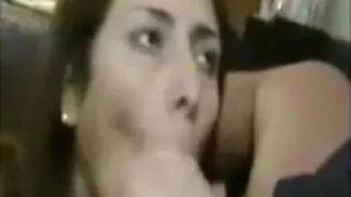 Eager mature woman takes a pulsating love rod in her skille