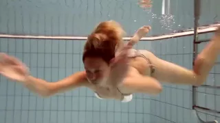 Bouncing boobs underwater