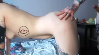 Tattooed Hottie Gets Pounded And Receive A Facial