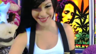 FFVII Tifa Lockhart Sexy Cosplay Camgirl Video Part 1