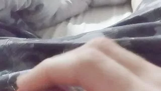 Ich habe mich wiederholt zum Sperma gebracht