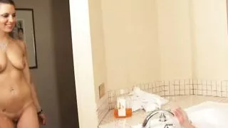 HomeMade Lesbian Couple: RACHELLE RYDER & KAT STEVENS