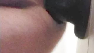 Follada con dildo grande