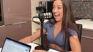 Could you date a pornstar?