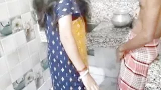 Having fun in kitchen when i make dinner