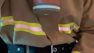 Feuerwehrmann in Sling