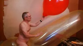 Balloonbanger 77) Giant Blimp and Tuf-Tex 24 inch Balloon Fun