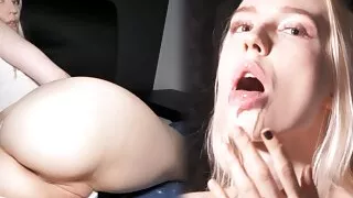 Fucking my Step Sis to shaking orgasm