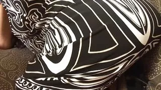 Zwei blondinen teilen sich mega bbc zum ficken