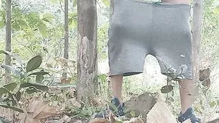 Nackte riesige Cumshot in der Öffentlichkeit sexy