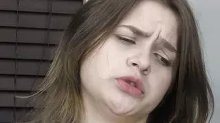 Solo Miss brunette Minni Love fingerfucking to orgasm in 4K.