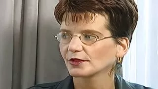 omi steht auf porno castings und geniesst den grossen dildo in ihrer pussy