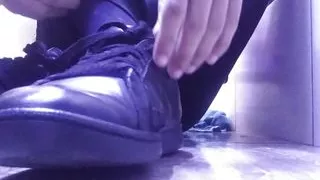 Sweaty Size 10 Feet In Leather Shoes