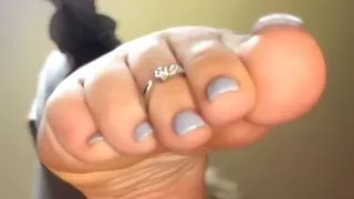 Ballbusting Barefoot Trample Pixie Mariee