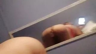 Füße Arsch spielen Spielzeug Shemale sandycdtsfeet