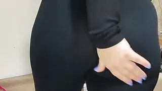 PAWG in a see-through leggings