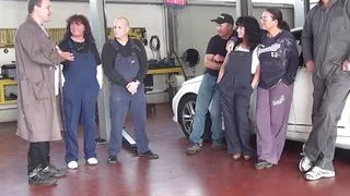 German mechanic get a lot of comes in one day#4