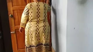 Desi hot maid fucked by hotel owner