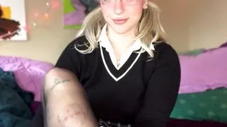 Sweaty and Stinky Nylons Joi Onlyfans Leak Pixie Mariee