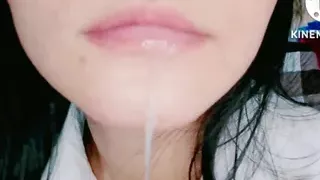 Cloes-up Blowjob Thai Girl