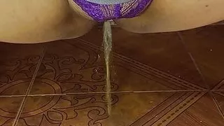 Wetting the love letter that my boyfriend sent me I want is pure and hard sex