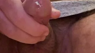 Electric Toothbrush Gets Me Wet