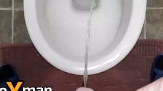 Peeing in the toilet - SoloXman