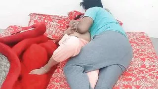 Model Bhabhi ko desi ladke ne shooting ke time choda hardfuck - Hindi video