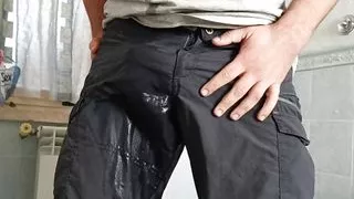 soaking my pants, I cannot keep my pee anymore.