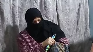 College student comes in home she's trying to put pancil in ass hole and squirting