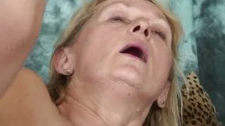 Fucking my granny!!! Granny finally gets her cunt stuffed!