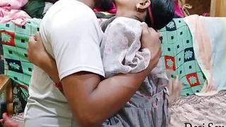 Jawan Aur Haseen Desi Biwi Ki Us Kay Ghar Mai Mast Chudai Aur Gaand Bhi Mari