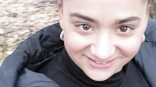 Roadside brunette will masturbate and fuck her pussy