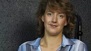 brunette milf bekommt bei domina multiple orgasmen