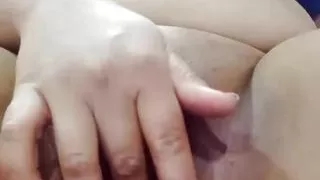 Pussy get hot and squirt